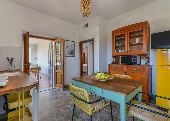 Casa Magnolia P1 Apartment Seccheto